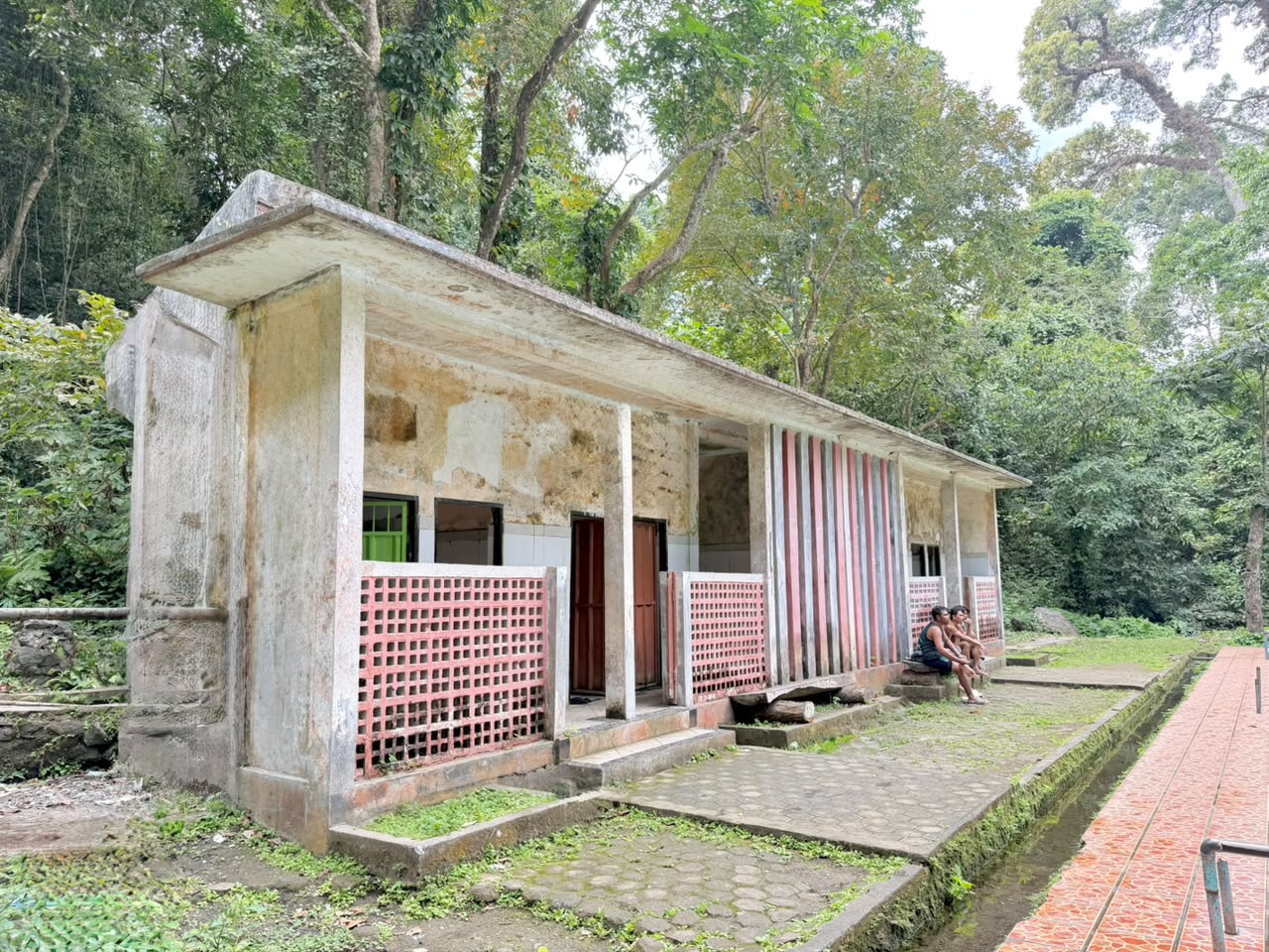 Toilet Umum
